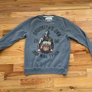 Roots of Fight Mike Tyson crew neck sweater medium